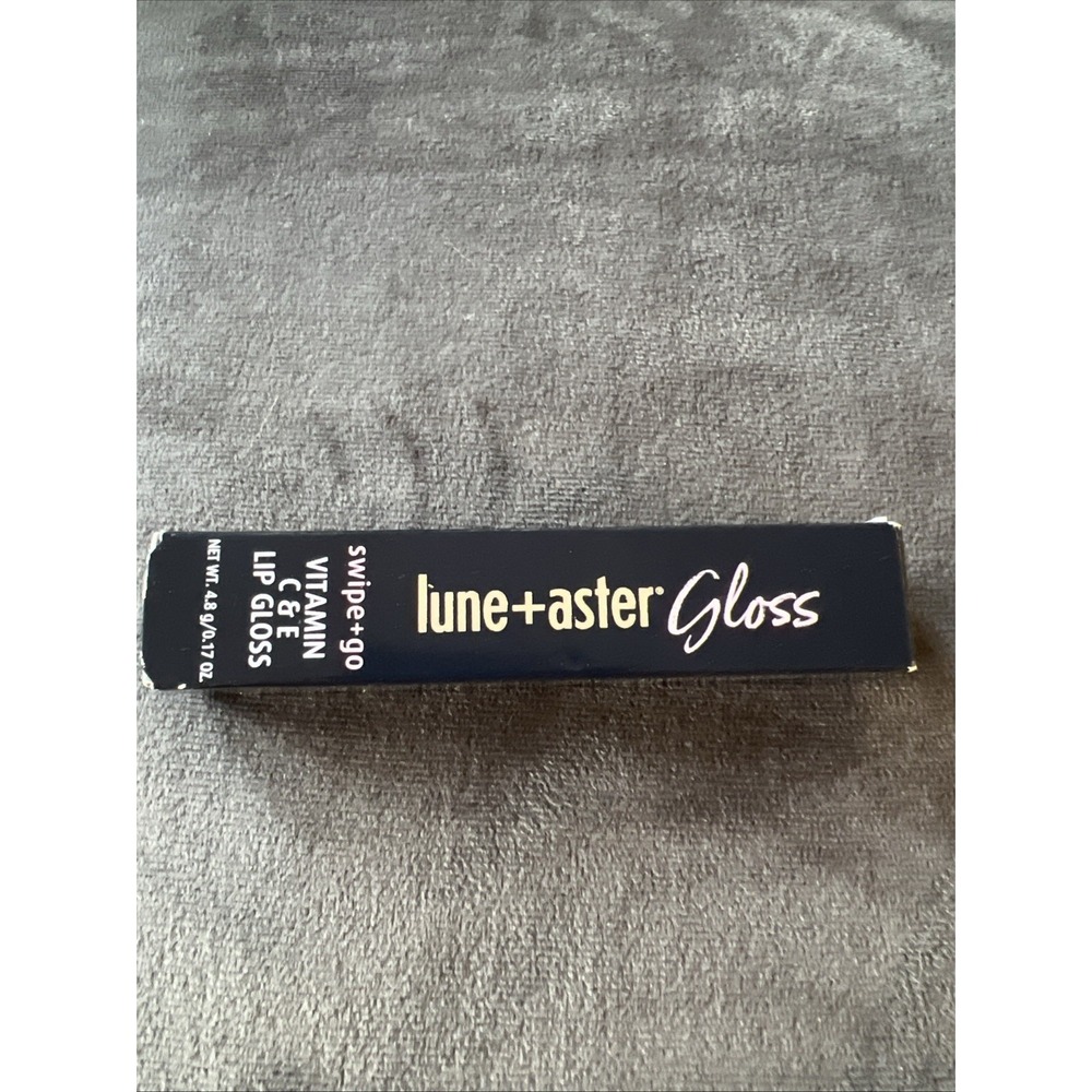 Lune + Aster Swipe+Go Vitamin C&E Lip Gloss- Innovator NIB